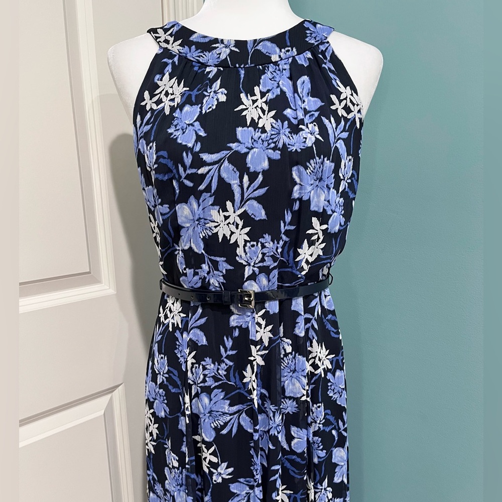 Tommy Hilfiger floral belted halter maxi dress. Size 6.